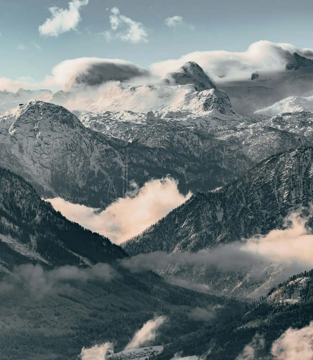 Alpine peaks above the Salzkammergut lake district